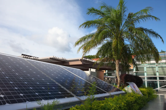 华泸光电泰国展锋芒，全钒液流电池撬动东南亚储能市场